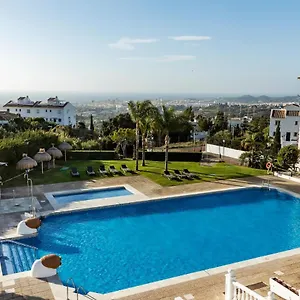**** Hotel Ilunion Hacienda De España
