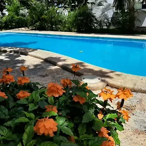 Hotel Carymar